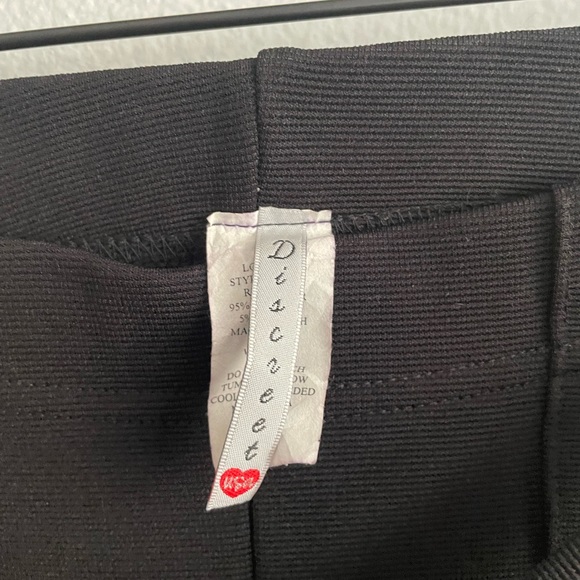 Black pants - Picture 3 of 4